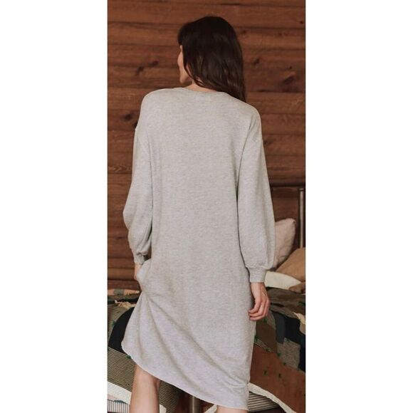 NWT The GREAT Sweatshirt Sleep Dress (Size 3) in Light Grey - Picture 4 of 7